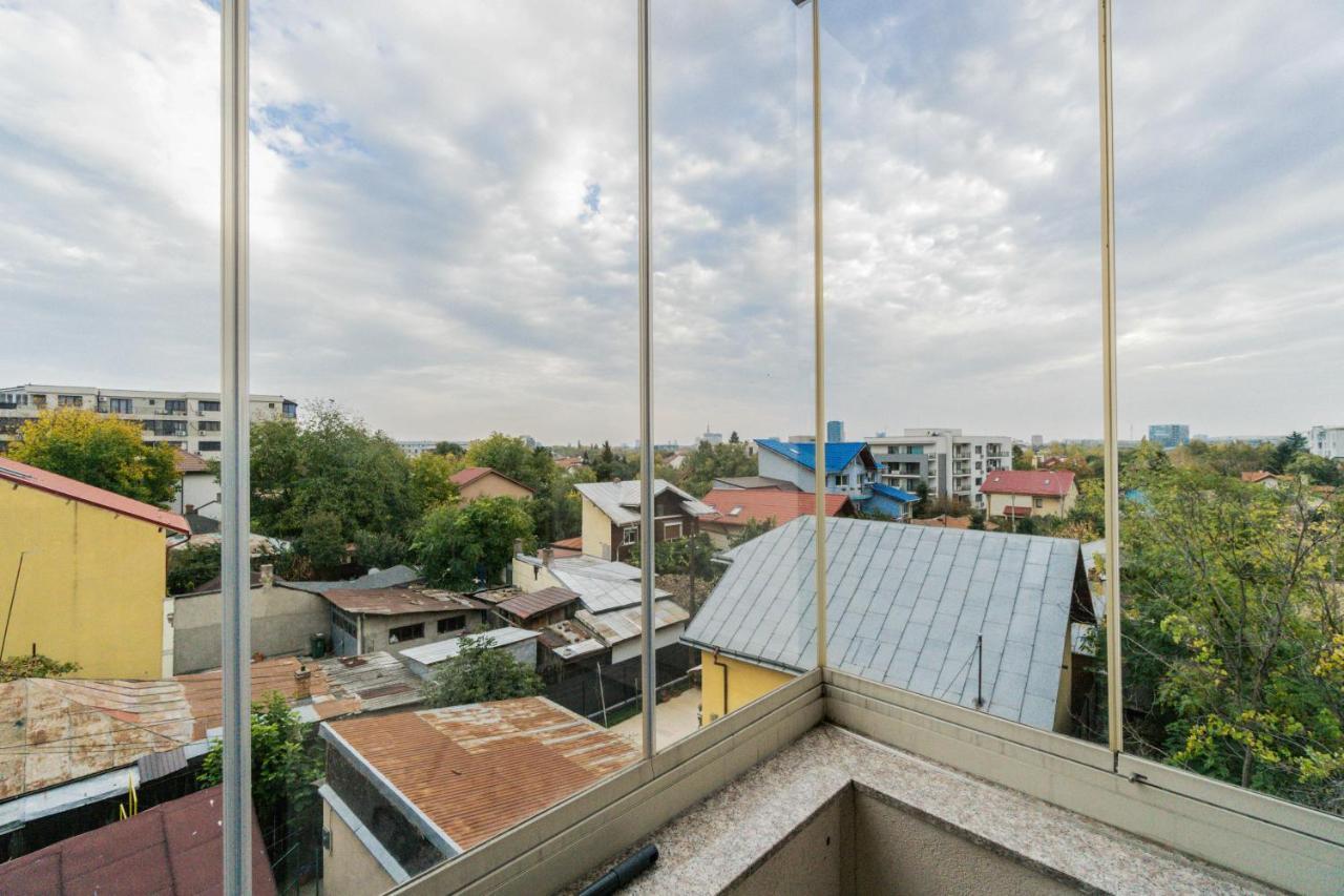 Luxury Baneasa Appartamento Bucarest Esterno foto