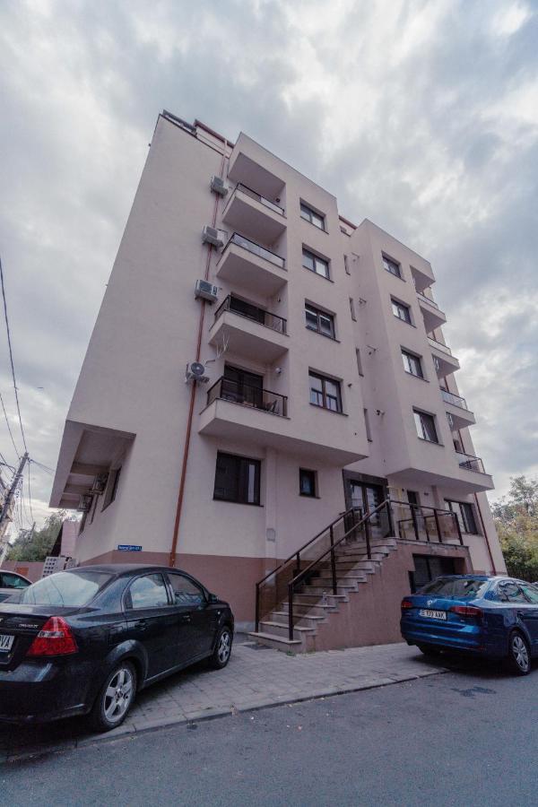Luxury Baneasa Appartamento Bucarest Esterno foto